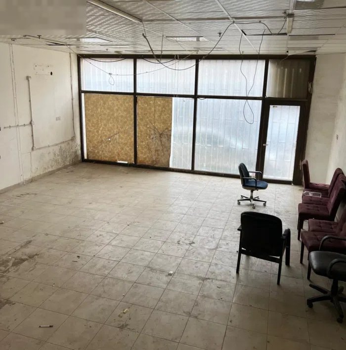 للإيجار بالرى 2 محل تجارى مع ميزانين ادارى