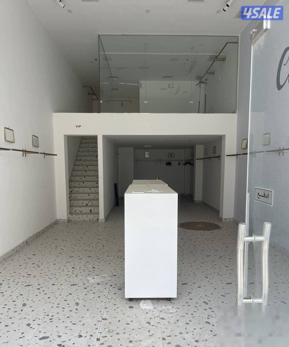 محل بئ السندرة 135 م جاهز للاستخدام