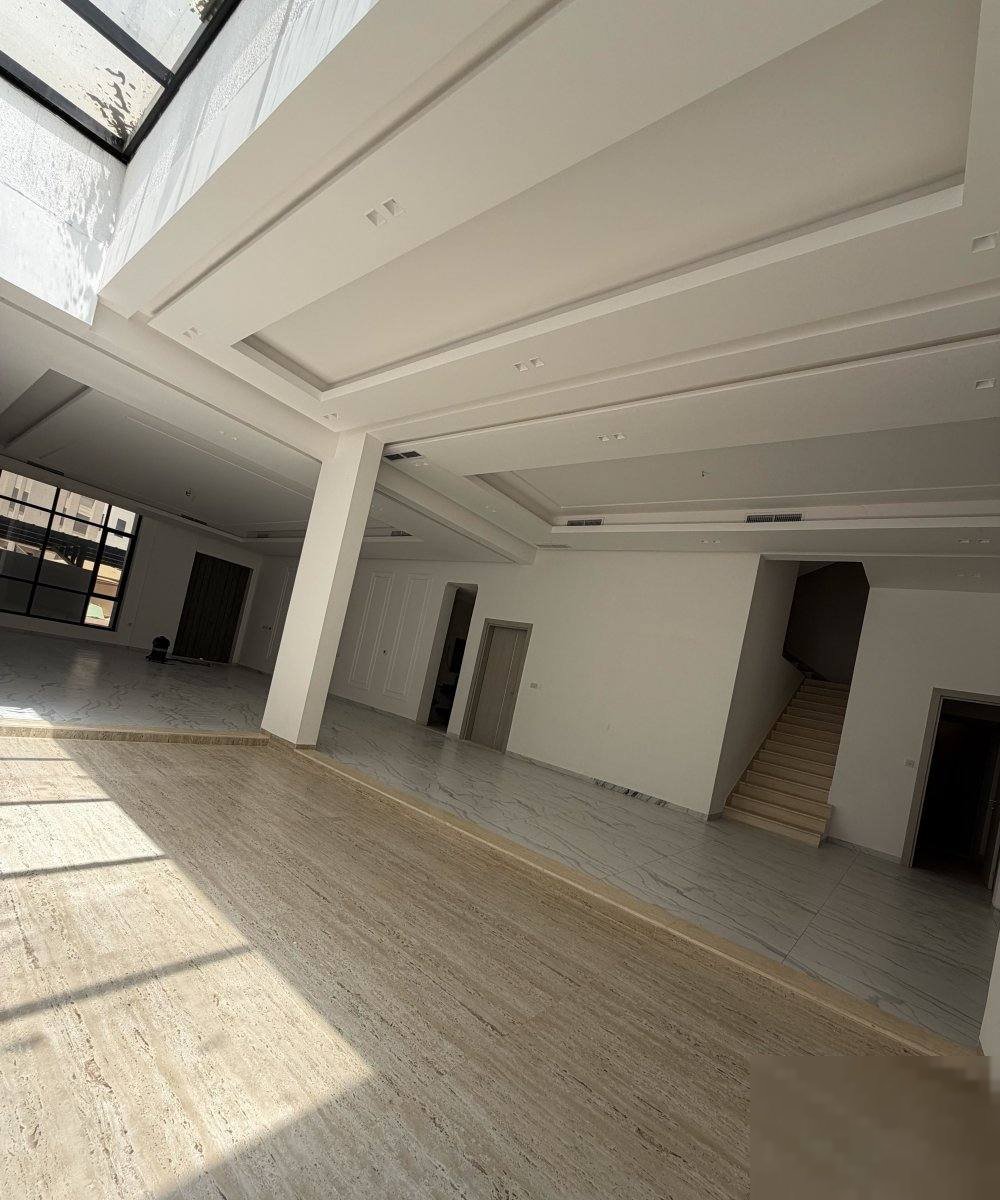 Duplex in South Abdullah Al-Mubarak