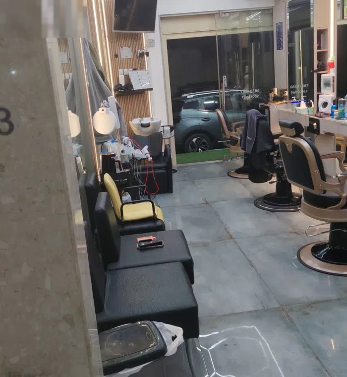 للبيع صالون حلاقة رجالى وصالون نسائى بالسالمية وصباح السالم