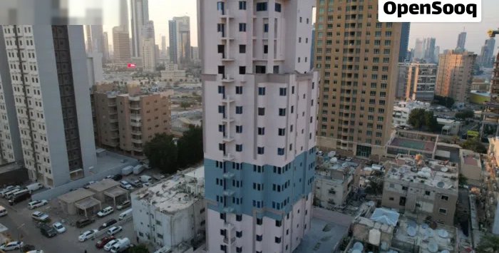 105 m2 3 Bedrooms Apartments for Sale in Kuwait City Bnaid Al-Qar