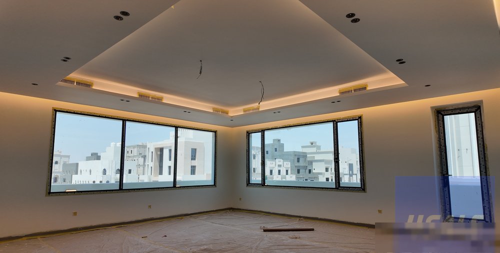 Floor in Jahra