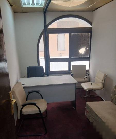 For rent commercial offices in the capital without without a fee at a price of 220