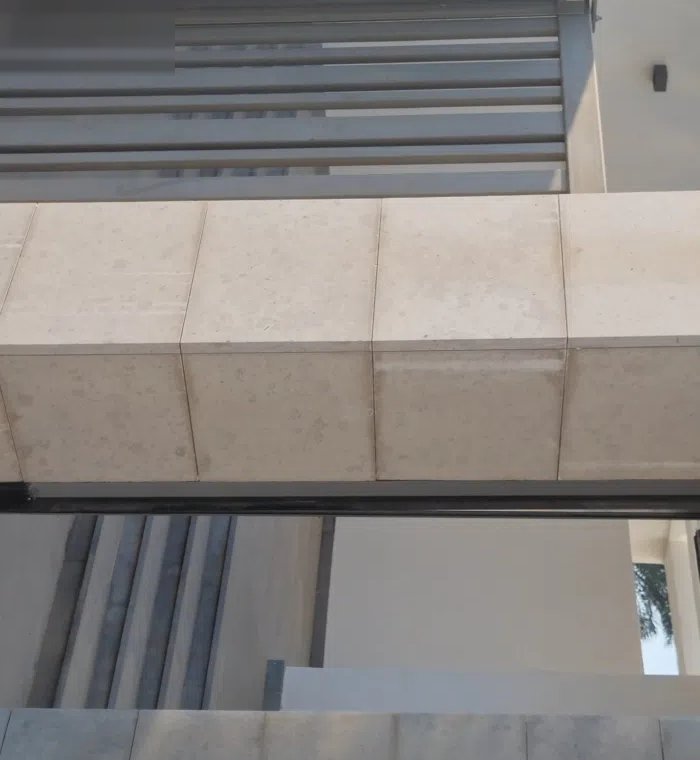 500 m2 More than 6 bedrooms Villa for Rent in Mubarak Al-Kabeer Abu Hasaniya