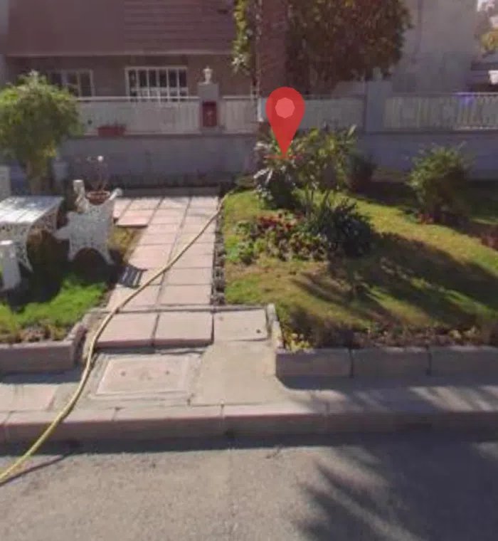 1000 m2 More than 6 bedrooms Villa for Sale in Kuwait City Adailiya