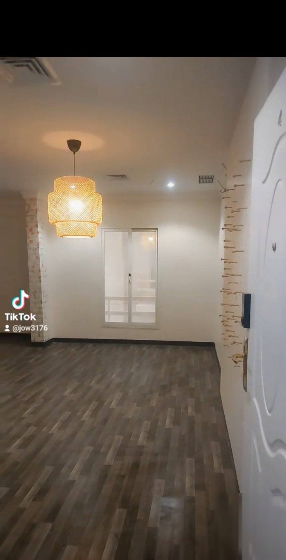 Shop in Sabah Al-Salem