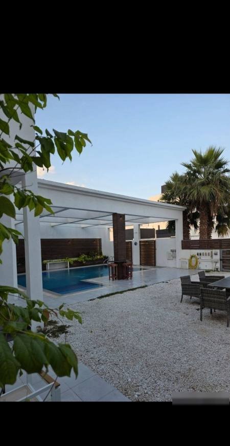 Chalet in Sabah Al-ahmad Al-Marin