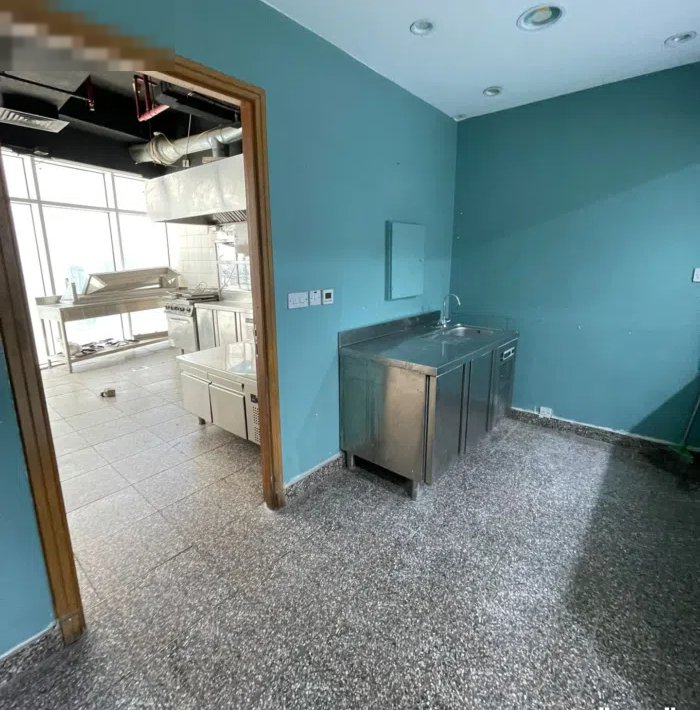 للايجار مطبخ مركزى فى المرقاب متشطب ونظيف 25 متر