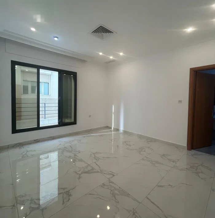 200 m2 4 Bedrooms Apartments for Rent in Mubarak Al-Kabeer Fnaitess