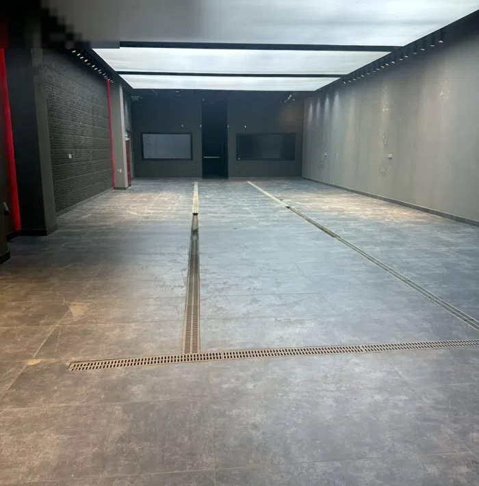 للإيجار مخزن غذائي