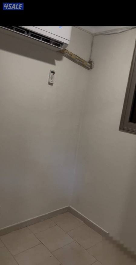 apartment two rooms and two bathrooms and kitchen and room small children does not exist elevator