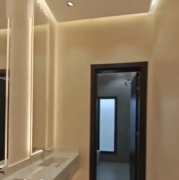 800 m2 More than 6 bedrooms Villa for Rent in Al Jahra Matla'