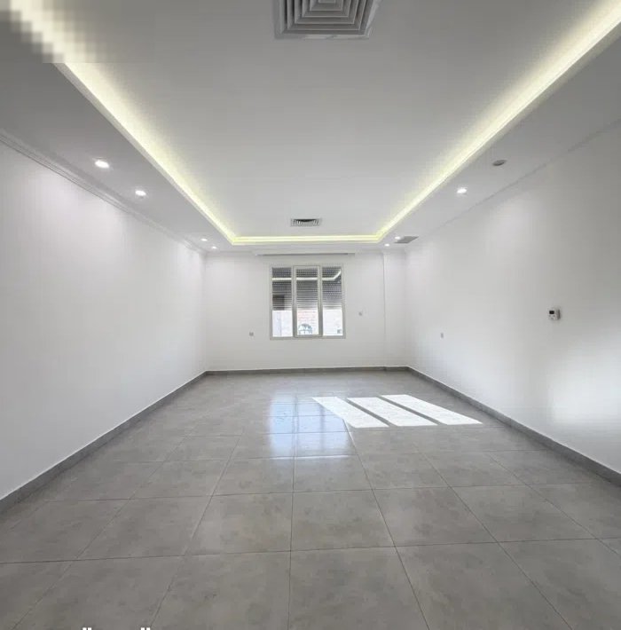 400 m2 3 Bedrooms Apartments for Rent in Hawally Salwa