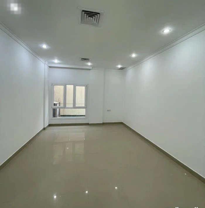 80 m2 3 Bedrooms Apartments for Rent in Hawally Jabriya