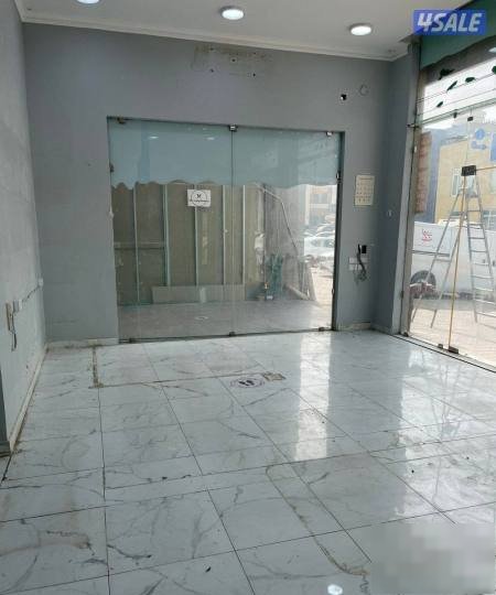 Shops for rent in Al-Qurain markets, area 80 meters, facade