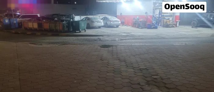 للبیع محل موقع استراتیجی شارع العام فرصه  ممیزه