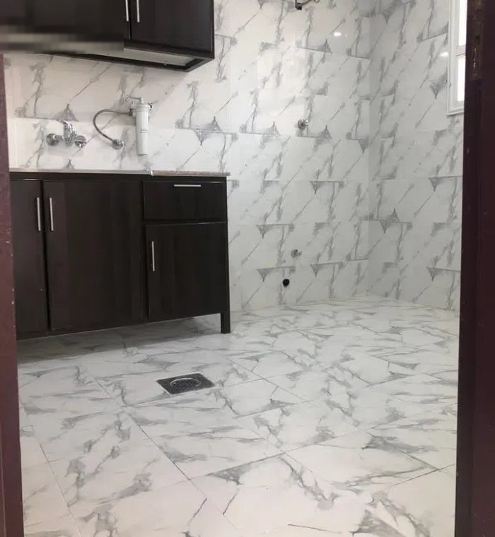 832 m2 2 Bedrooms Apartments for Rent in Hawally Salmiya