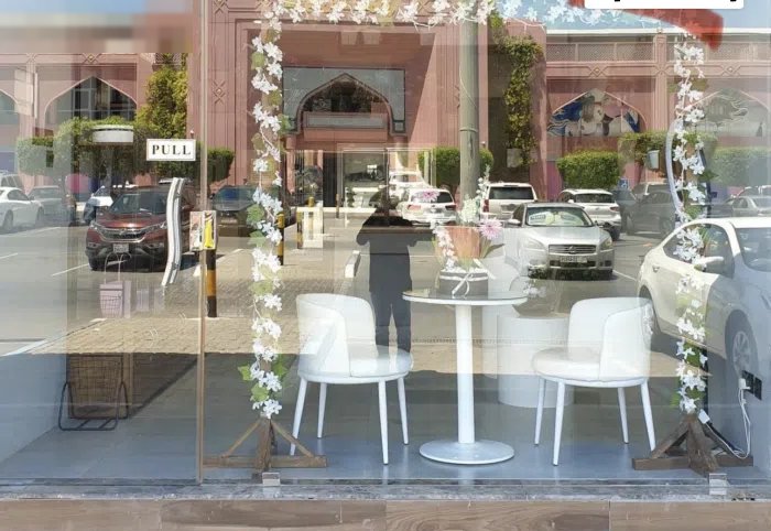 Shop for rent in Salmiya