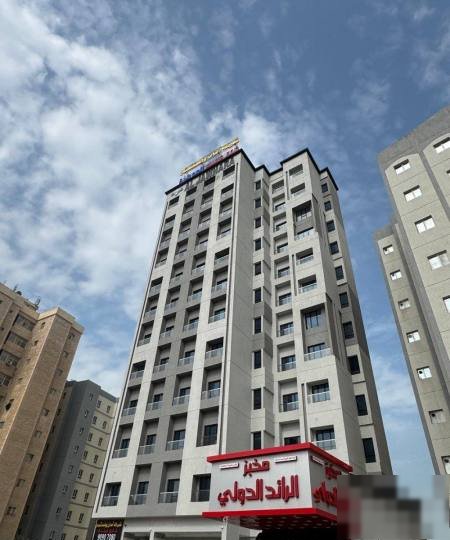 For sale freehold apartments in Hawally Square near services