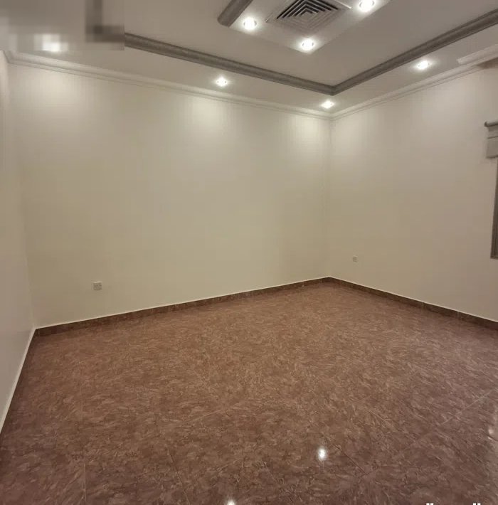 200 m2 3 Bedrooms Apartments for Rent in Al Ahmadi Fahad Al Ahmed