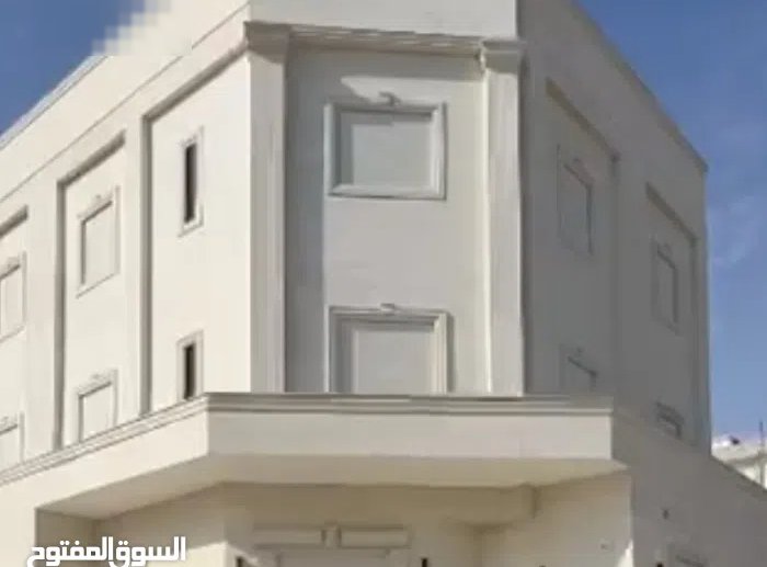 400 m2 More than 6 bedrooms Townhouse for Rent in Al Jahra Matla'