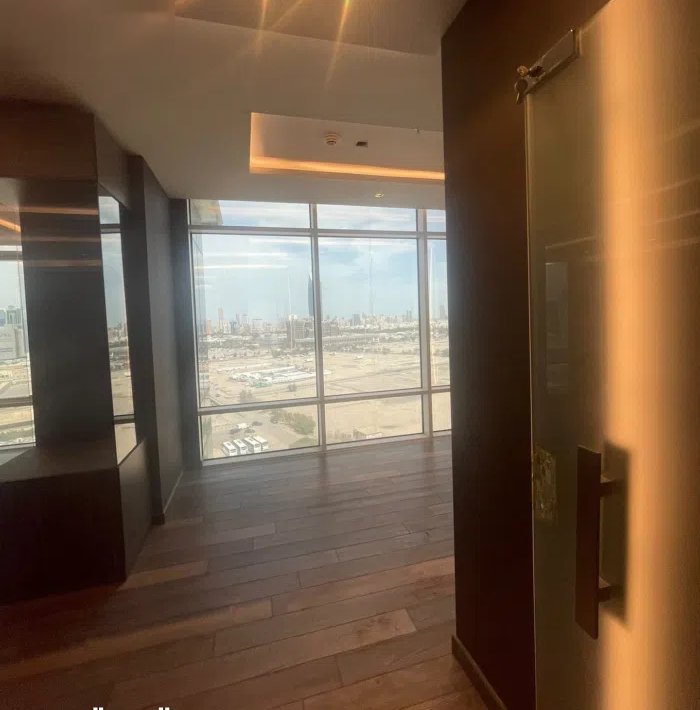 للإيجار مكتب فى المرقاب رقمين الى متشطب مع فترة سماح شهر