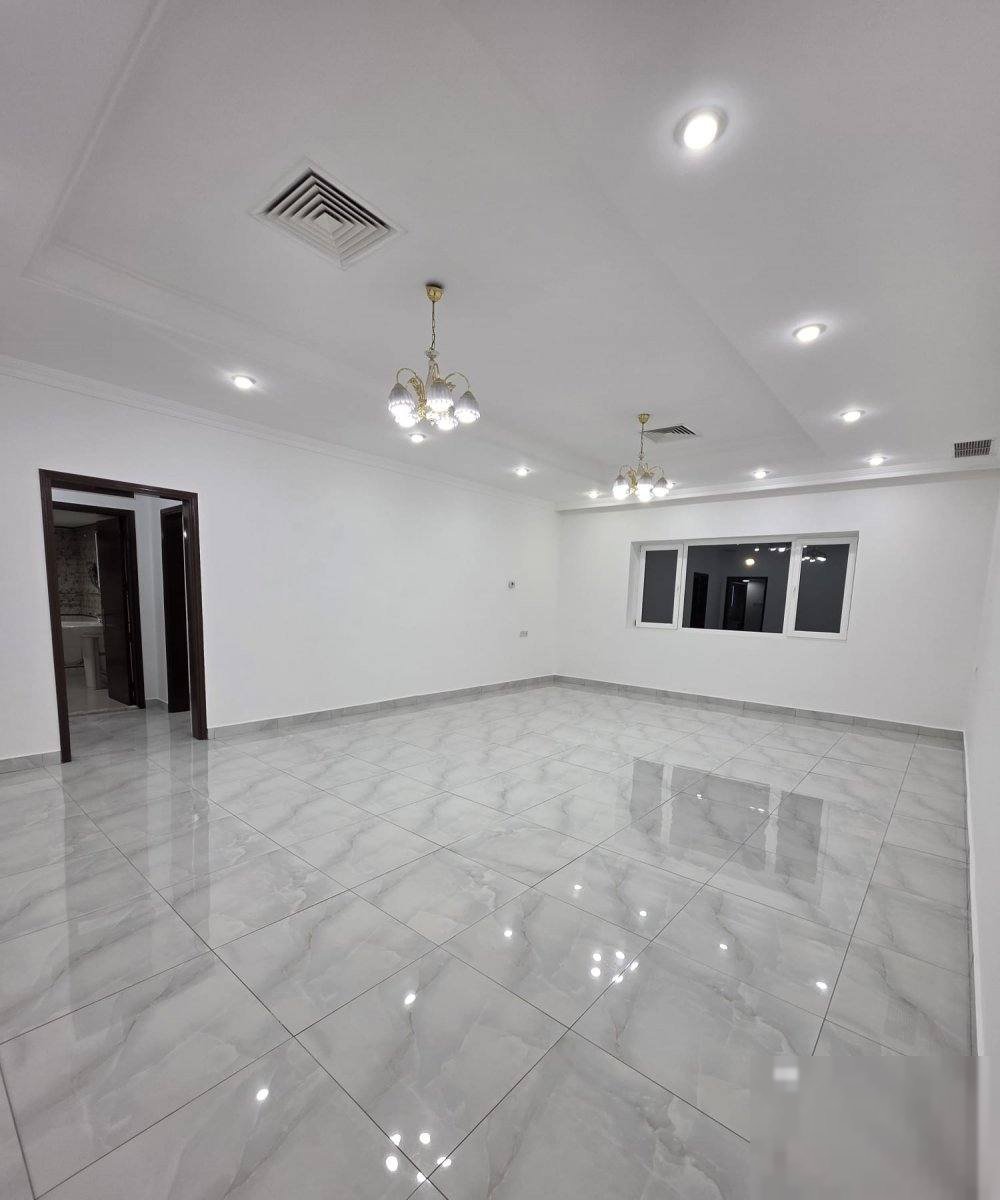 Floor in Jabriya