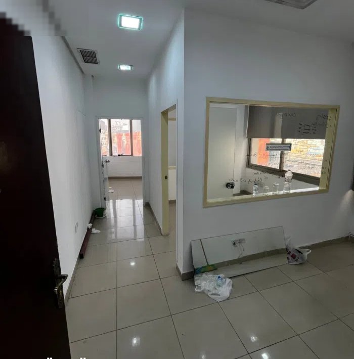 للايجار مكتب بحولي – موقع مميز