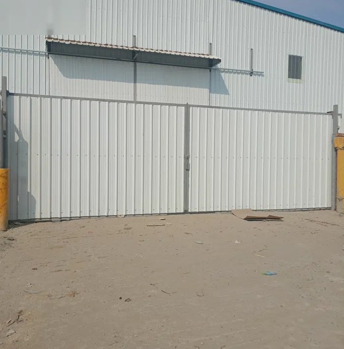 للإيجار بامغره سكراب الخشب مخزن