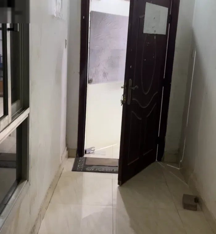 مكتب للتنازل بمنطقه الفحيحيل