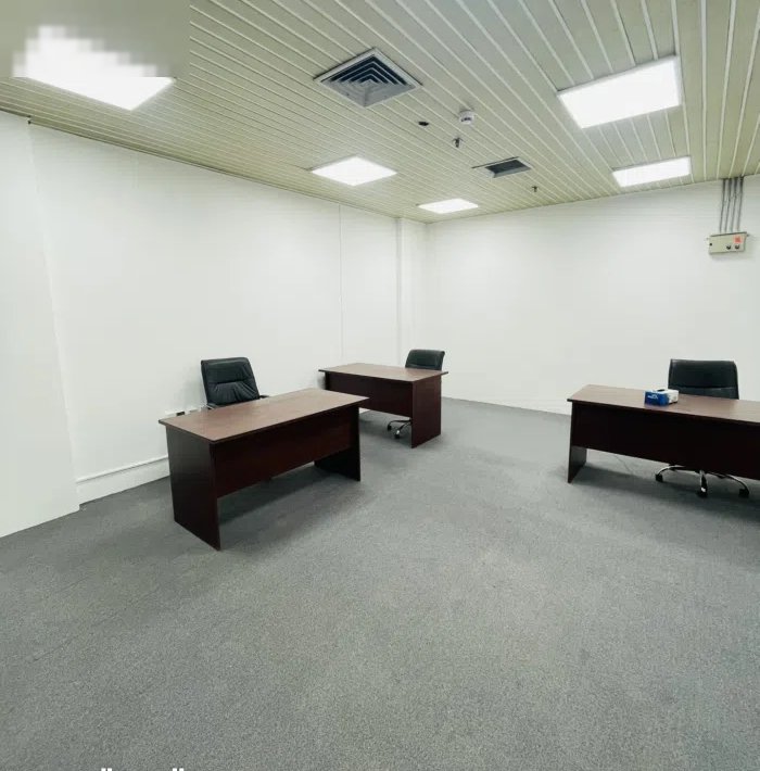 محلات ومكاتب للإيجار فى شرق