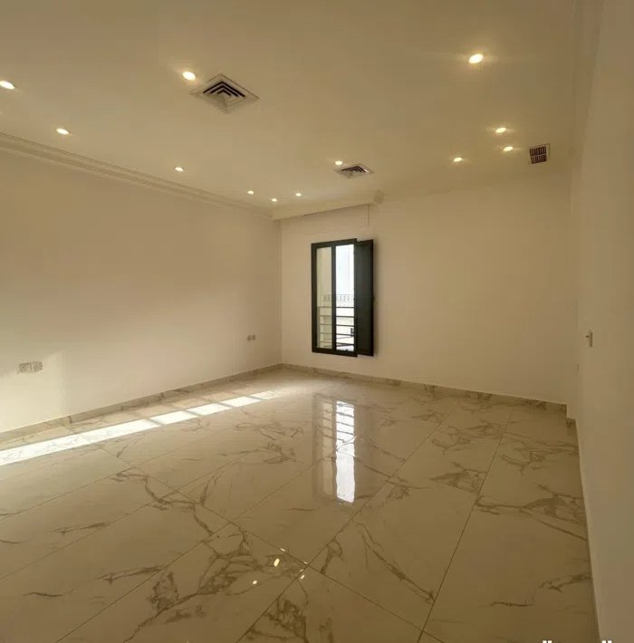 200 m2 4 Bedrooms Apartments for Rent in Mubarak Al-Kabeer Fnaitess