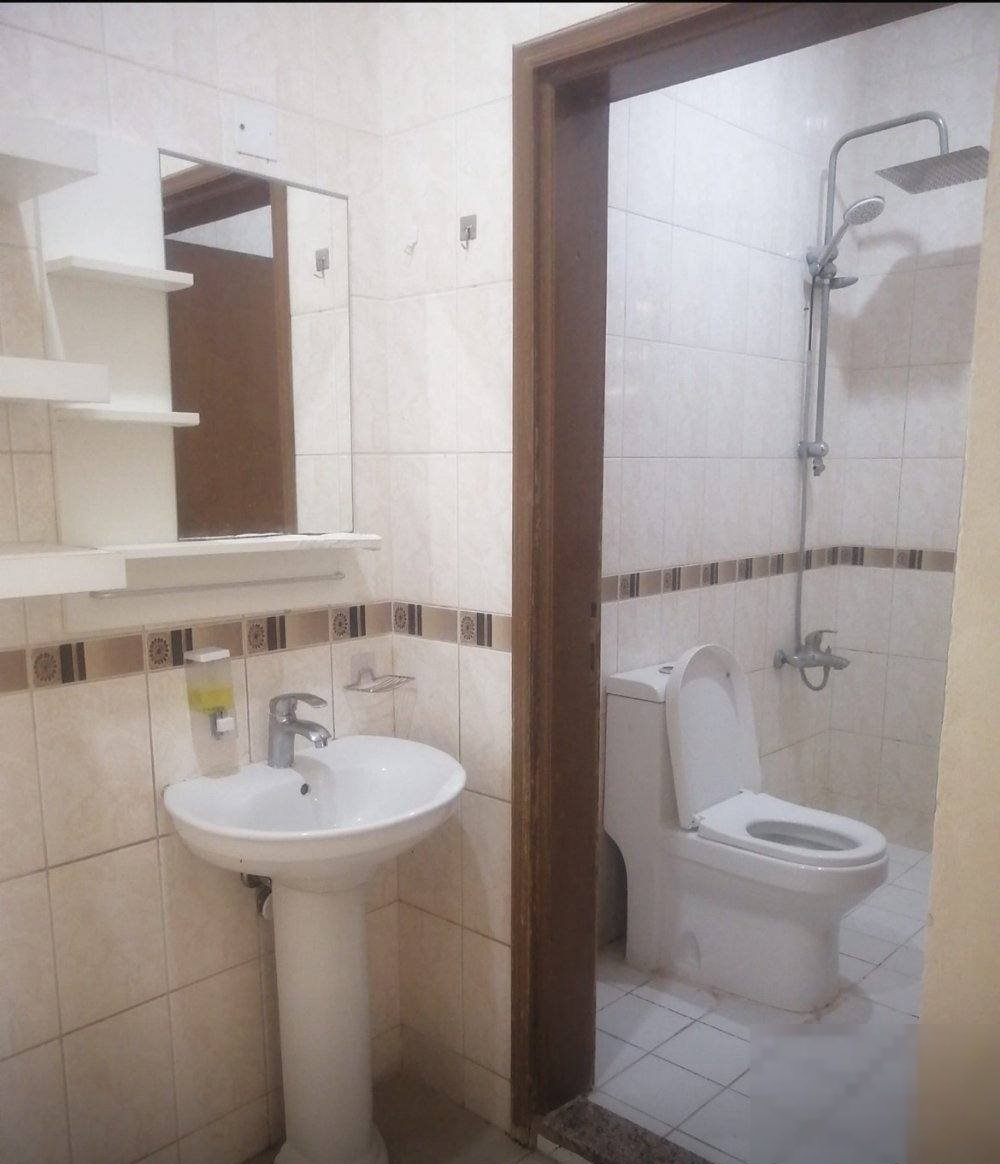 Three rooms hall and kitchen open on the Sixth Ring Road