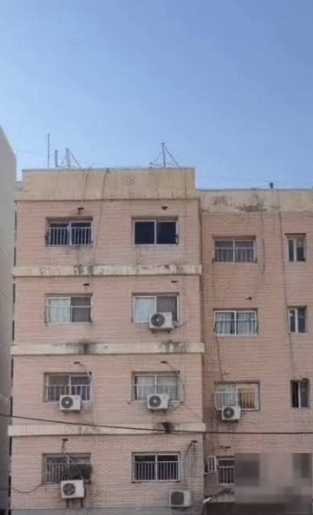 Building or floors in Hawalli