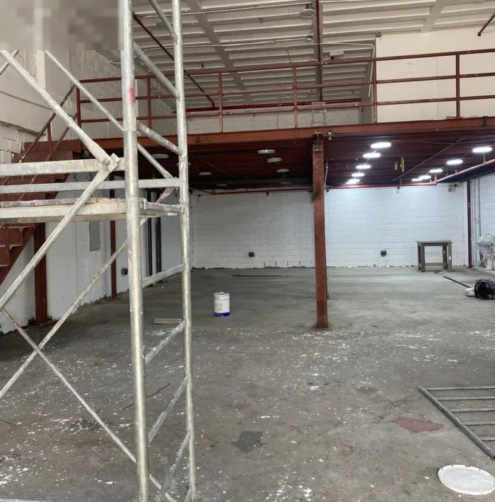 للايجار مخزن الشويخ الري