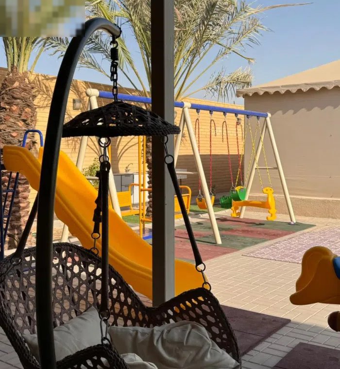 5 Bedrooms Chalet for Rent in Al Jahra Kabd