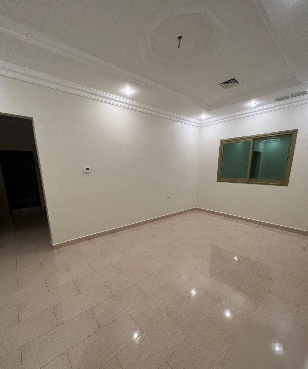 Apartment in Jaber Al-ali