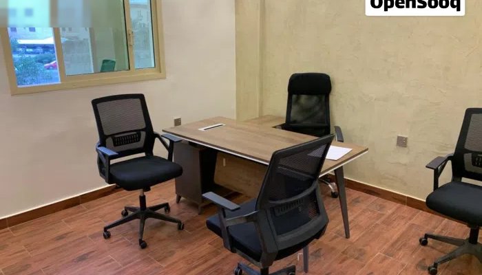 مكاتب تجارية للإيجار بالسالمية  شارع سالم المبارك مساحات مختلفة