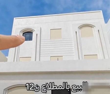 For sale plot in Al-Mutlaa in the best sector N12 quarter basement and two floors and a half