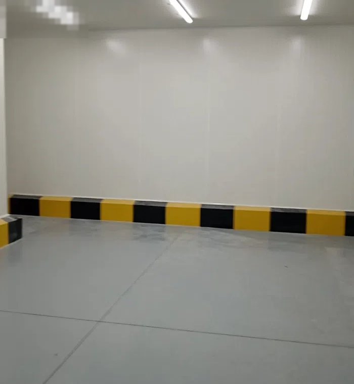 للإيجار غرف  (تبريد) مساحة 59متر الشويخ مع ترخيص صحي