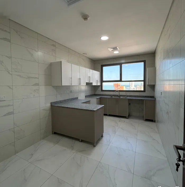 160 m2 2 Bedrooms Apartments for Rent in Hawally Salmiya