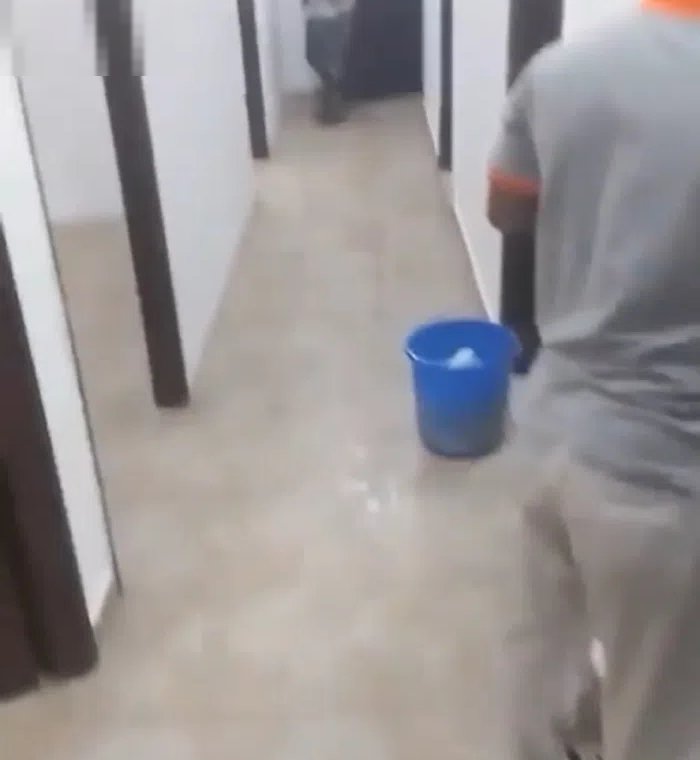 100 m2  Apartments for Rent in Al Ahmadi Mangaf