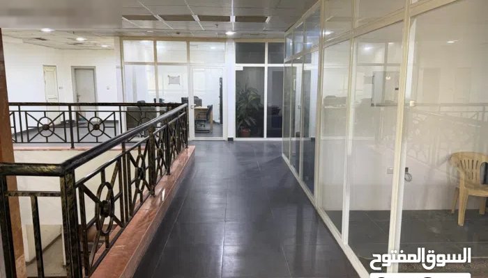 مكاتب ومحلات للإيجار بحولي والفروانيه