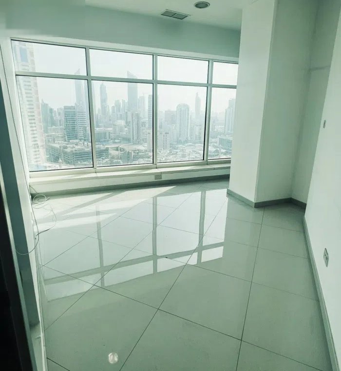 نص دور تجاري للإيجار بالعاصمه - 2 رقم آلي