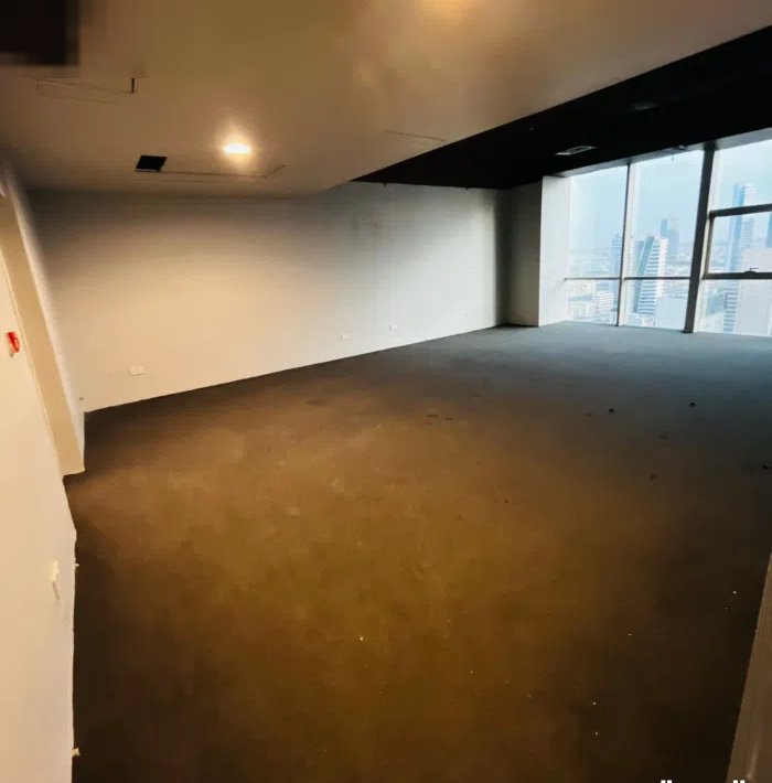 للايجار نص دور 80م