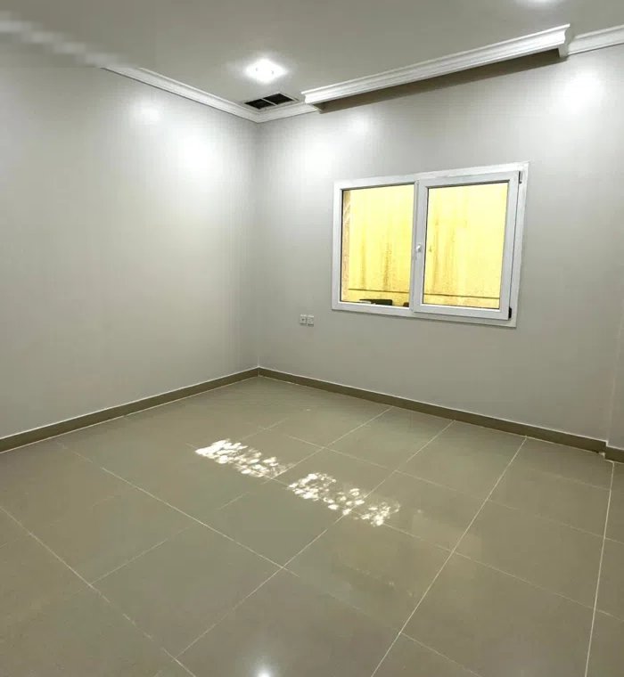 80 m2 3 Bedrooms Apartments for Rent in Hawally Jabriya