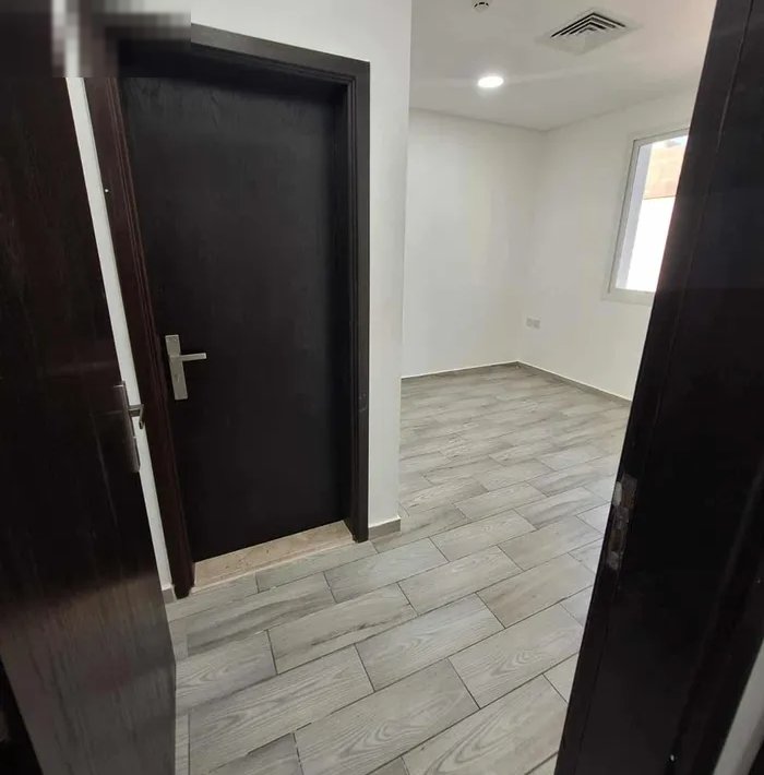 75 m2 2 Bedrooms Apartments for Rent in Hawally Hawally