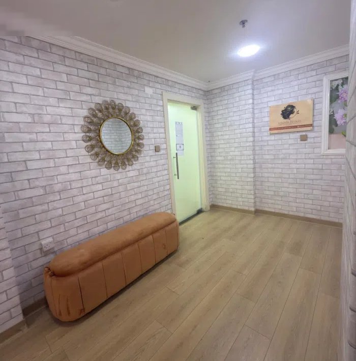 للبيع صالون للعناية بالبشرة والشعر