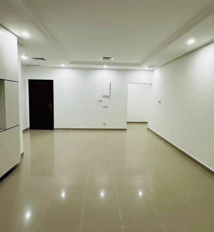 100 m2 3 Bedrooms Apartments for Rent in Kuwait City Jaber Al Ahmed