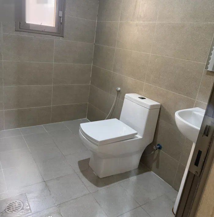 300 m2 4 Bedrooms Townhouse for Rent in Al Jahra Waha